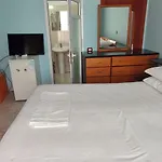 House Πανσιόν
