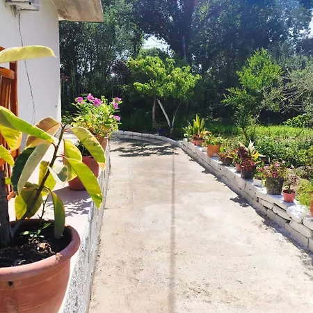 Πανσιόν House 3*