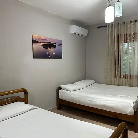 House 3* Vlorë
