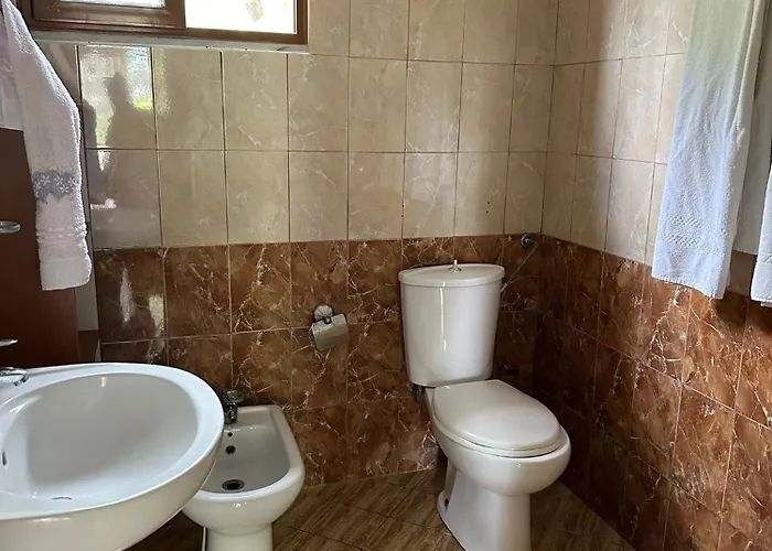 Gasthuis House Vlorë